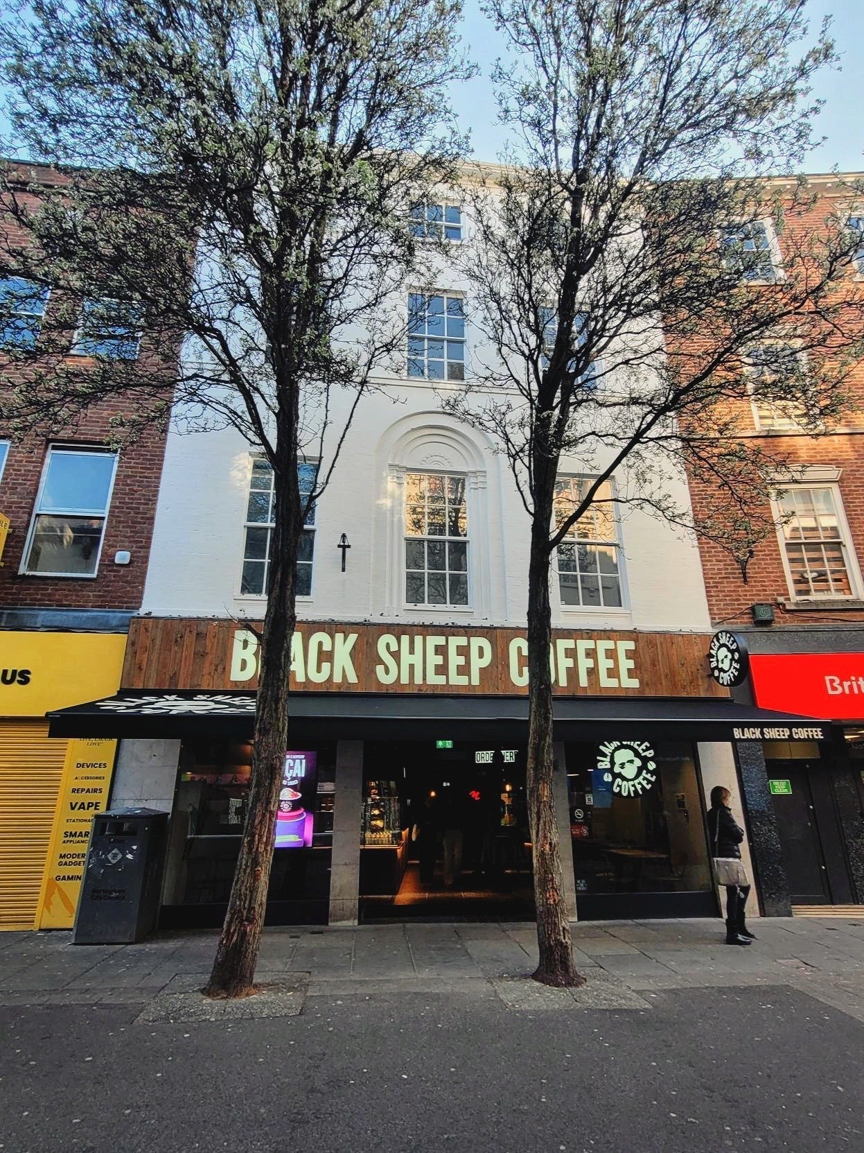 elfbar nachfüll pod läuft aus Evapo Hammersmith vape shop